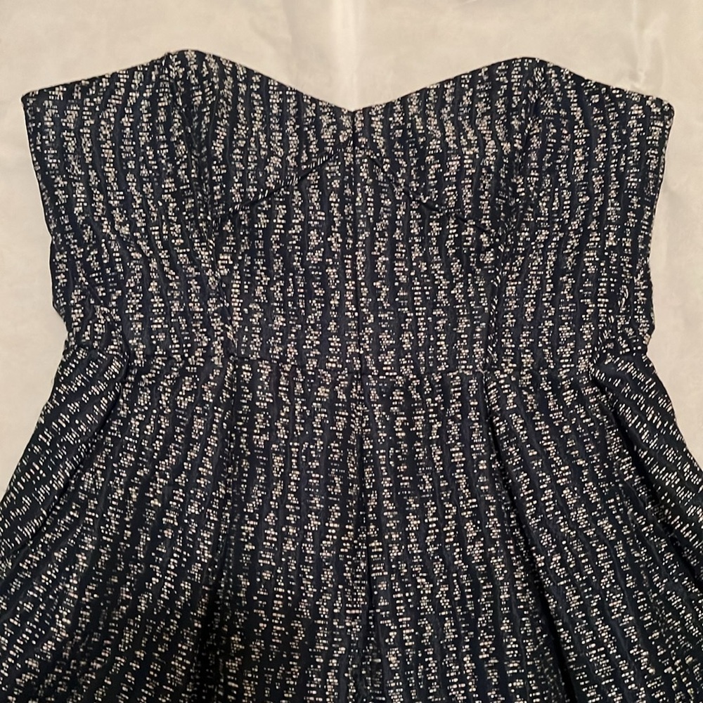 Shoshanna Blue/White/Silver Strapless Pleated Dress Size 10 - Picture 2 of 12